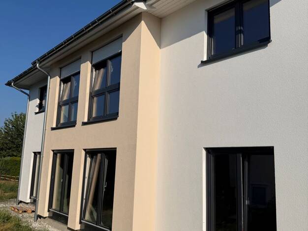 Wohnung zur Miete 1.160 € 4 Zimmer 93 m² Geschoss 1/2 frei ab 01.12.2026 Machern Machern 04827