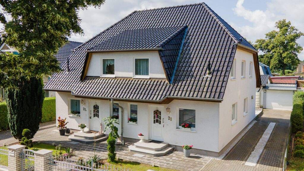 Mehrfamilienhaus zum Kauf 660.000 € 8 Zimmer 253 m² 747 m² Grundstück Werneuchen 16356