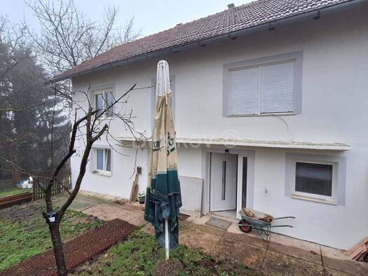 Haus zum Kauf 120.000 € 6 Zimmer 150 m² Samobor