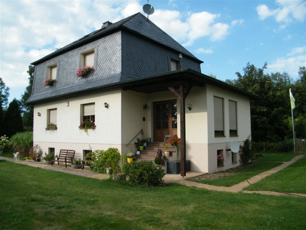 Einfamilienhaus zum Kauf 240.000 € 5 Zimmer 142 m²<br/>Wohnfläche 2.098 m²<br/>Grundstück Colditz Colditz 04680