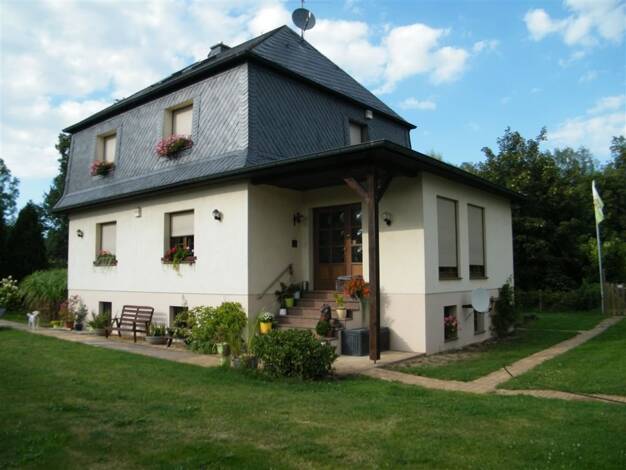 Einfamilienhaus zum Kauf 210.000 € 5 Zimmer 142 m² 2.098 m² Grundstück Colditz Colditz 04680
