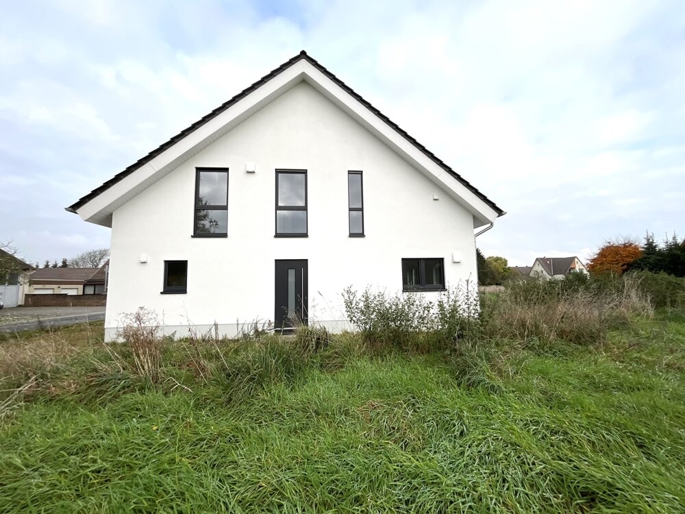 Doppelhaushälfte zur Miete 1.300 € 5 Zimmer 117,9 m²<br/>Wohnfläche 386 m²<br/>Grundstück 01.03.2025<br/>Verfügbarkeit Lintorf Bad Essen 49152