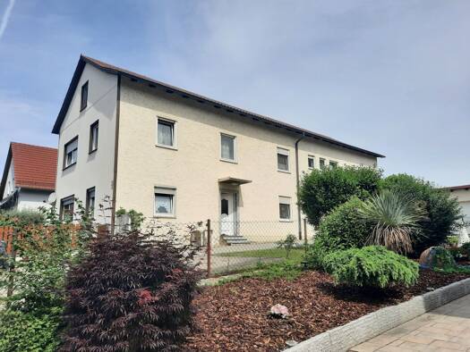 Mehrfamilienhaus zum Kauf 540.000 € 12 Zimmer 263,3 m² 690 m² Grundstück Graßlfing Pentling 93080