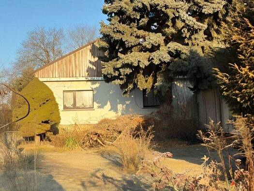 Bungalow zum Kauf 258.000 € 2 Zimmer 102 m² 967 m² Grundstück frei ab 01.02.2026 Ammendorf-Beesen Halle 06132