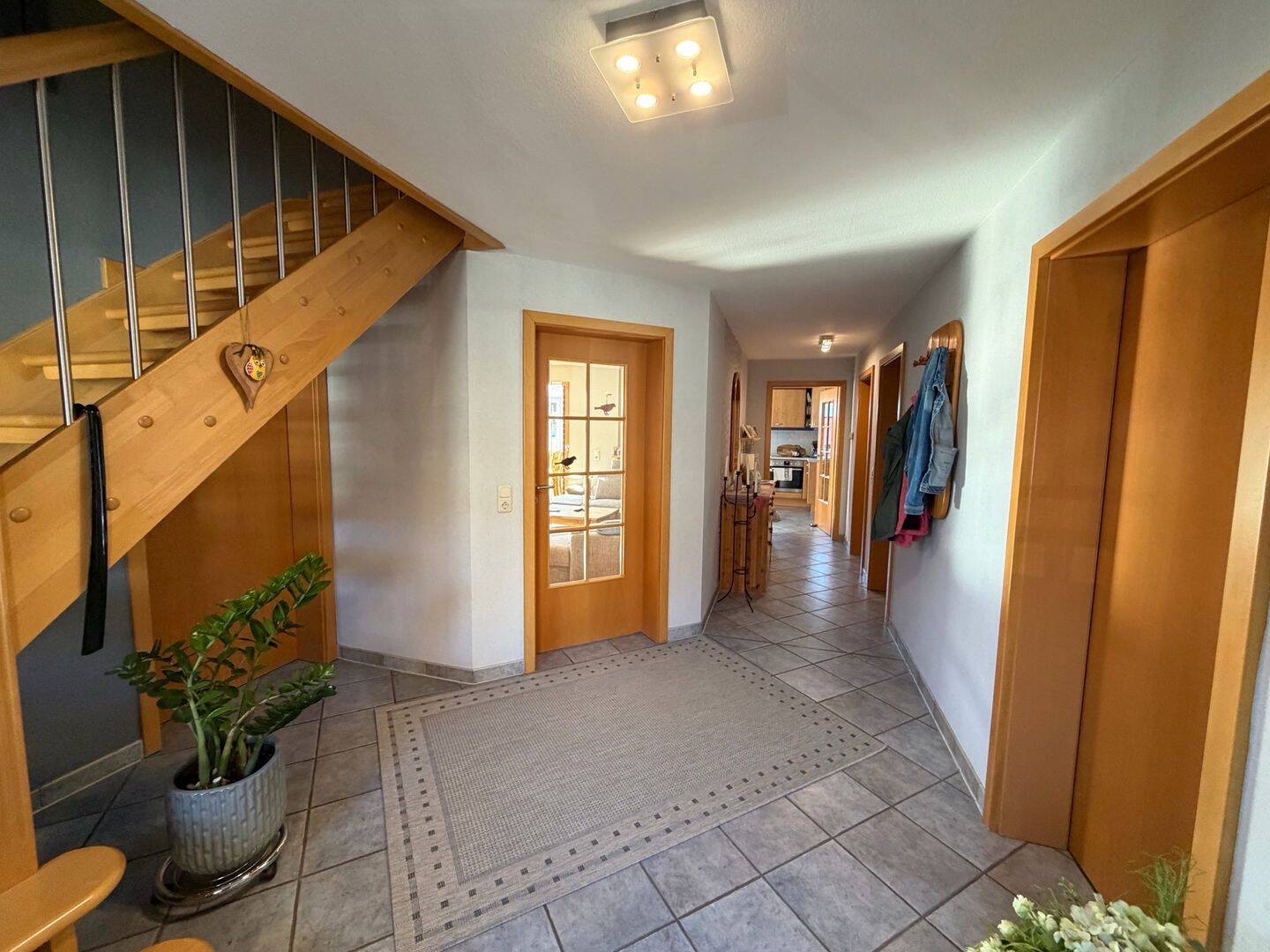 Einfamilienhaus zum Kauf - Ansicht 2