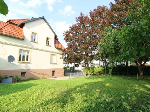 Villa zum Kauf 9 Zimmer 223,6 m² 586 m² Grundstück Nordshausen Kassel 34132
