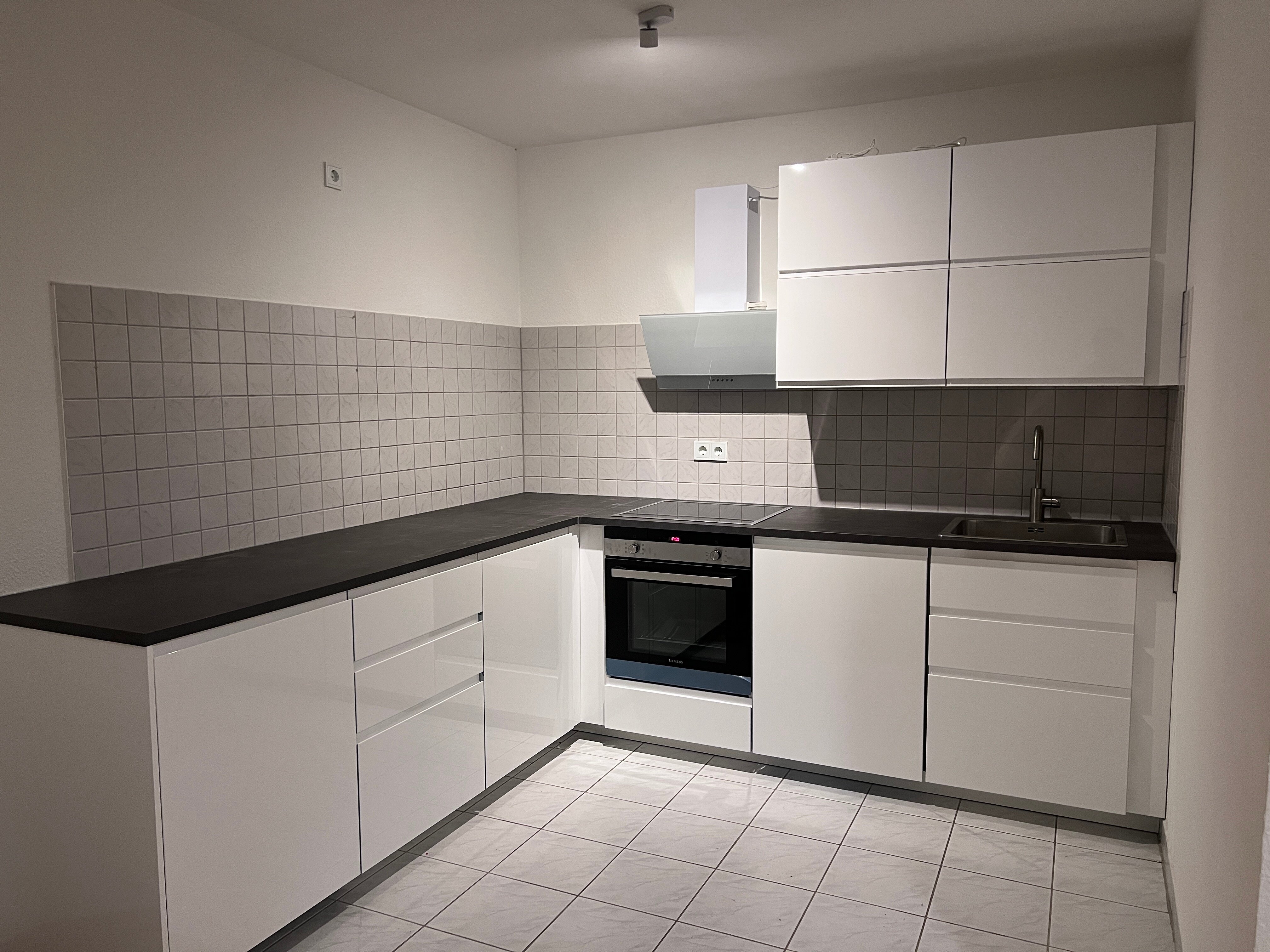 Wohnung zur Miete 500 € 2 Zimmer 46 m²<br/>Wohnfläche 4.<br/>Geschoss 01.01.2025<br/>Verfügbarkeit Kleinzschocher Leipzig 04249