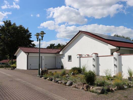 Einfamilienhaus zum Kauf 599.000 € 7 Zimmer 235 m² 846 m² Grundstück Lauenburg/Elbe 21481