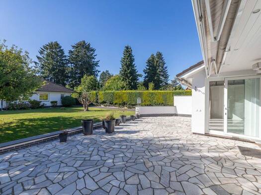 Einfamilienhaus zum Kauf 1.815.000 € 9 Zimmer 292,5 m² 1.525 m² Grundstück Sasel Hamburg 22393