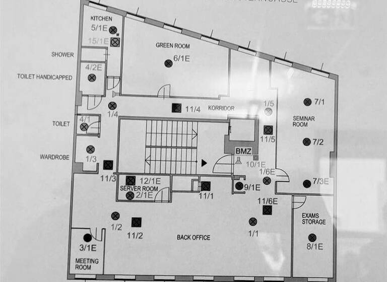 Bürofläche zur Miete 17 € 232 m² Bürofläche Wien 1070