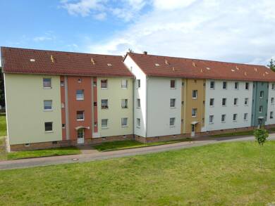 Wohnung zur Miete 392 € 4 Zimmer 70 m² 1. Geschoss Unterföhringer Str. 6 Unterwellenborn 07333