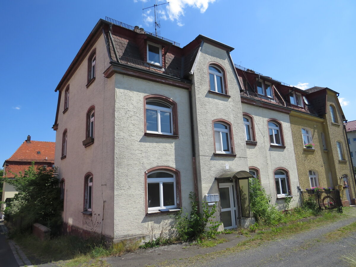 Doppelhaushälfte zum Kauf 140.000 € 9 Zimmer 280 m²<br/>Wohnfläche 577 m²<br/>Grundstück Waldsassen Waldsassen 95652