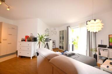 Wohnung zur Miete 805 € 2 Zimmer 72,3 m² EG frei ab 01.07.2025 Rottenbauer Würzburg 97084