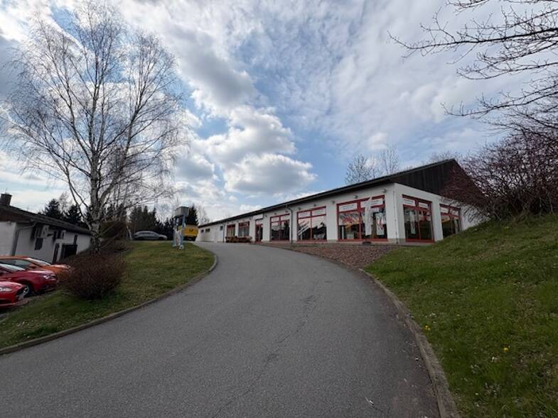 Verkaufsfläche zur Miete 1.750 € 500 m² Verkaufsfläche Neue Schichtstraße 2 Stollberg/Erzgebirge 09366