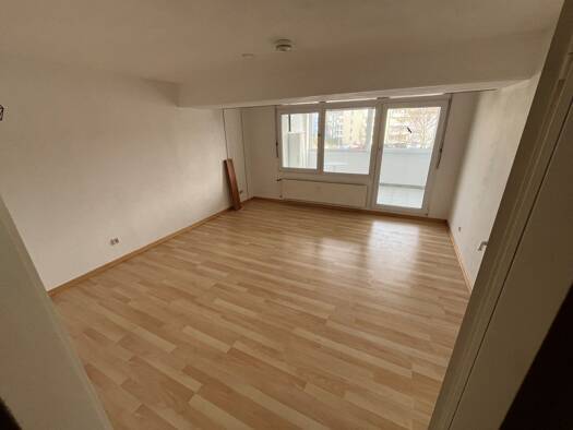 Wohnung zur Miete 550 € 1,5 Zimmer 36 m² Geschoss -1/1 frei ab sofort Werner-Sombart-Str. 21-31 Königsbau Konstanz 78464