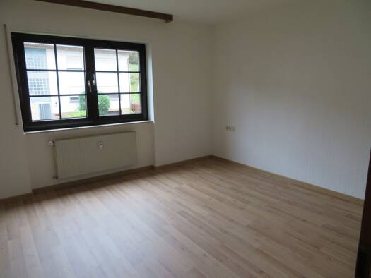 Wohnung zur Miete 650 € 3,5 Zimmer 127 m² EG frei ab 01.02.2026 Kleinsteinhausen 66484