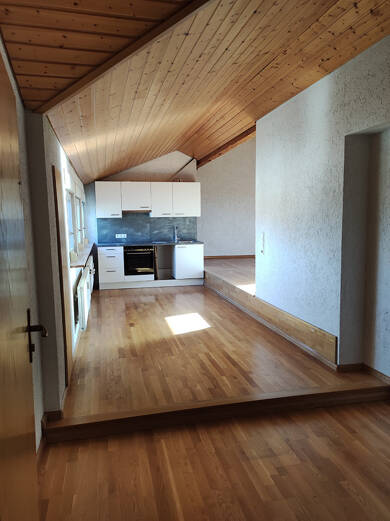 Wohnung zur Miete 535 € 1 Zimmer 47,7 m² Geschoss 2/2 frei ab 01.07.2025 Efringen-Kirchen Efringen-Kirchen 79588