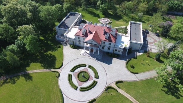 Herrenhaus zum Kauf 1.990.000 € 2.000 m²<br/>Wohnfläche 100.000 m²<br/>Grundstück Zborów