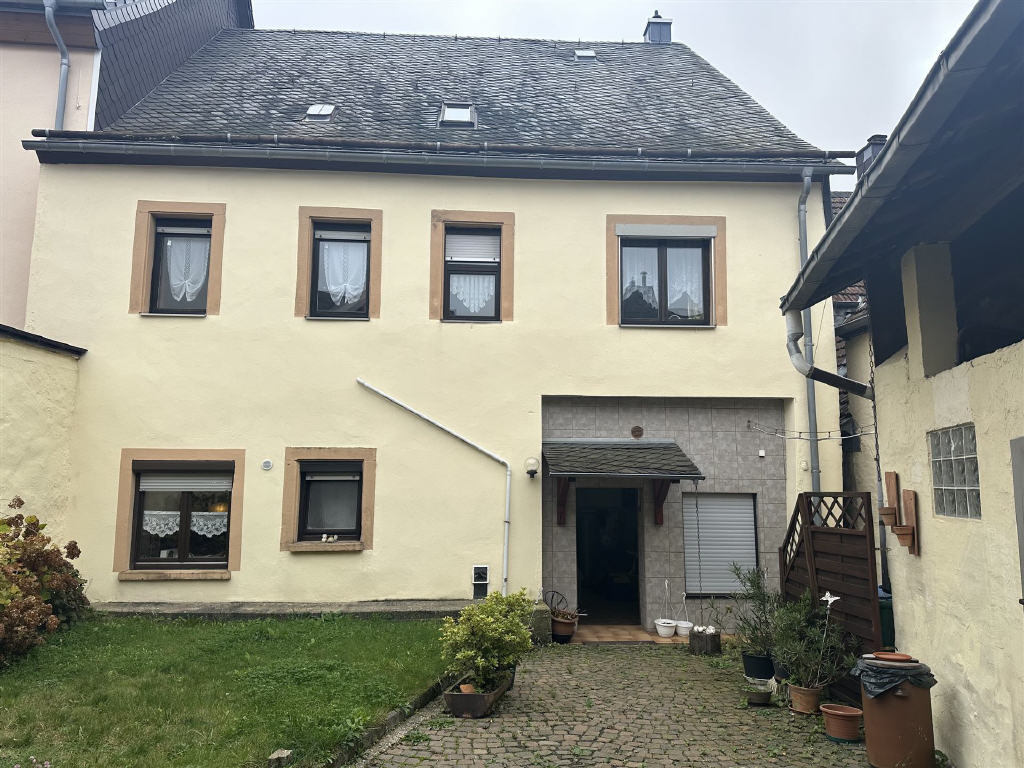 Einfamilienhaus zum Kauf 200.000 € 5 Zimmer 134 m²<br/>Wohnfläche 338 m²<br/>Grundstück Baumholder 55774