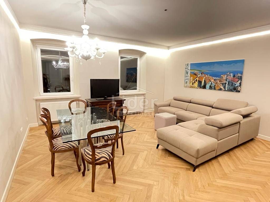 Wohnung zum Kauf 410.000 € 5 Zimmer 127 m²<br/>Wohnfläche 4.<br/>Geschoss Center