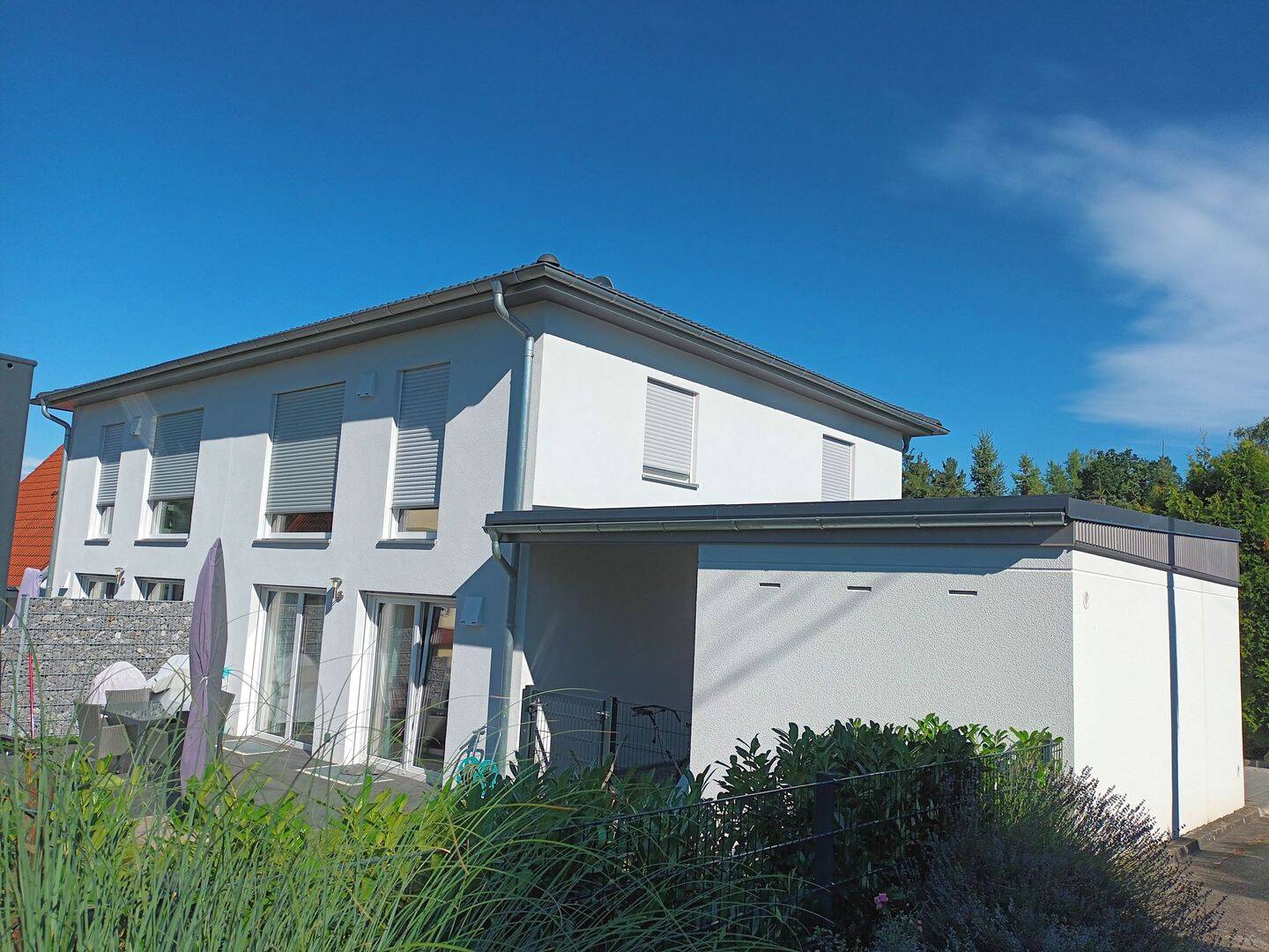 +++Excl. Doppelhaushälfte mit Keller, Garage und Carport!+++