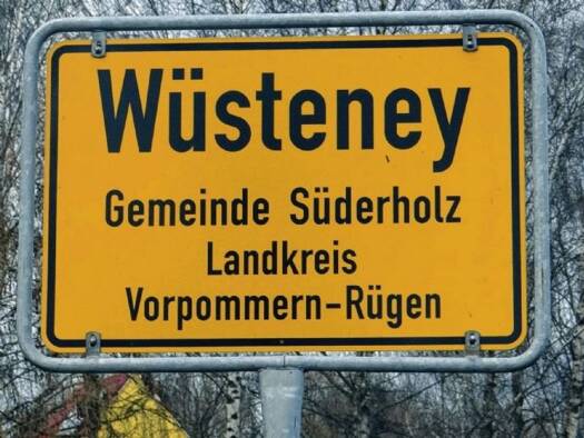 Wohnung zur Miete 320 € 2 Zimmer 63 m² 2 Geschosse frei ab sofort Wüsteney Süderholz 18516
