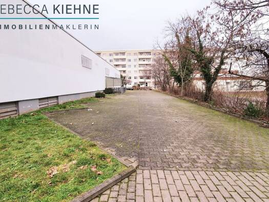 Außenstellplatz zur Miete provisionsfrei 35 € Wolfgang-Borchert-Straße 44 Westliche Neustadt West 06126