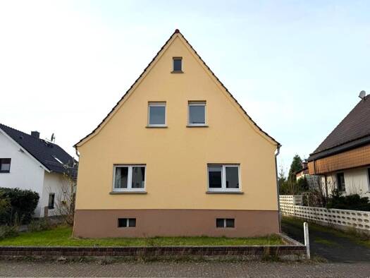 Einfamilienhaus zum Kauf 125.000 € 5 Zimmer 121 m² 985 m² Grundstück Obersuhl Wildeck 36208