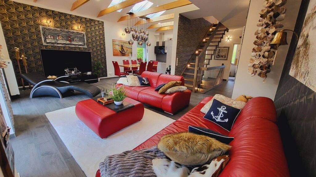 Einfamilienhaus zum Kauf provisionsfrei 495.000 € 12 Zimmer 100 m² 220 m² Grundstück Freiligrathstrasse 290 Neuengroden Wilhelmshaven 26386