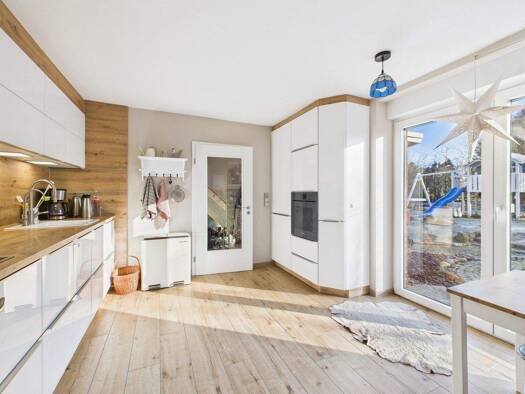 Einfamilienhaus zum Kauf 284.000 € 4 Zimmer 121 m² 7.360 m² Grundstück Hohen Pritz Hohen Pritz 19406