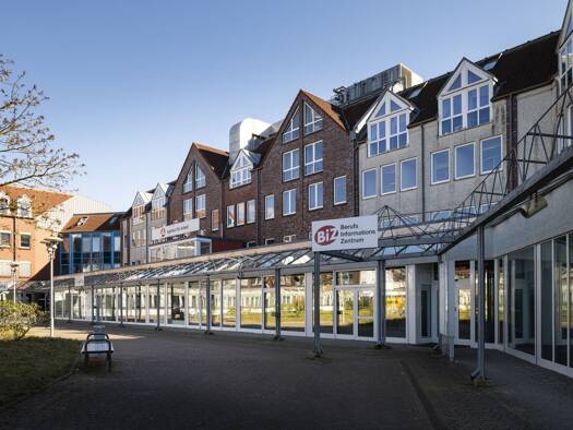 Laden zur Miete provisionsfrei 1.539 m² Verkaufsfläche teilbar ab 300 m² Warnitz Schwerin 19057