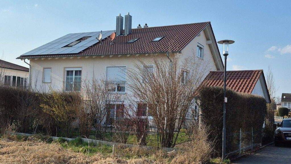 Immobilie in Geisenfeld - großzügiges Wohnen - in prima Umfeld - Bild 0