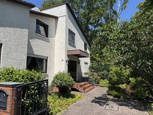 Reihenendhaus zum Kauf 750.000 € 7 Zimmer 276 m² 575 m² Grundstück Bieber Offenbach am Main 63073