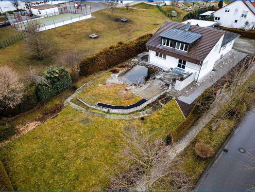 Einfamilienhaus zum Kauf 799.500 € 7,5 Zimmer 210 m² 1.484 m² Grundstück Nenzingen Orsingen-Nenzingen 78359