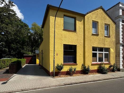 Einfamilienhaus zum Kauf 159.900 € 5 Zimmer 145 m² 425 m² Grundstück Marne 25709