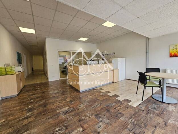 Bürofläche zur Miete 1.350 € 4 Zimmer 226 m² Bürofläche Behringersdorf Schwaig bei Nürnberg 90571