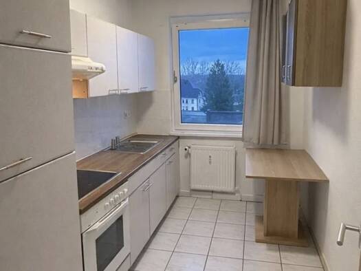 Wohnung zum Kauf 80.000 € 3 Zimmer 62 m² 2. Geschoss Wischstauden Groitzsch 04539