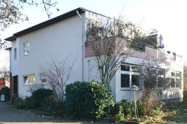 Wohn- und Geschäftshaus zum Kauf als Kapitalanlage geeignet 1.540.000 € 643,7 m² 1.113 m² Grundstück Berlin 12167