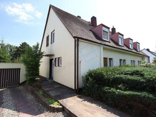 Einfamilienhaus zum Kauf 565.000 € 8 Zimmer 82,2 m² 775 m² Grundstück frei ab sofort Trautheim Mühltal 64367