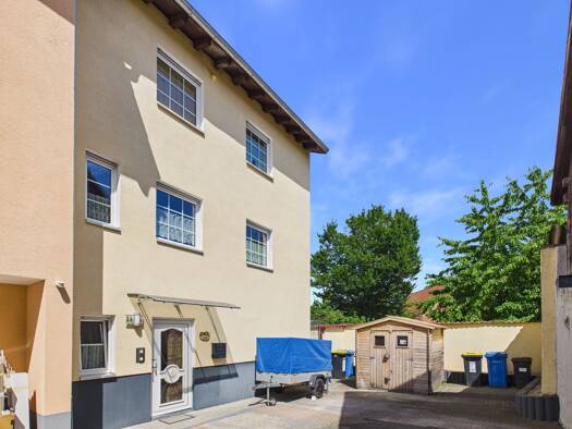 Haus zum Kauf 299.000 € 3 Zimmer 149,6 m² 258 m² Grundstück Obbornhofen Hungen 35410
