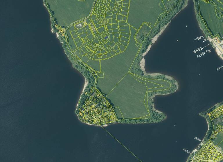 Grundstück zum Kauf 645.174 € 1.213 m² Grundstück Frymburk 38226