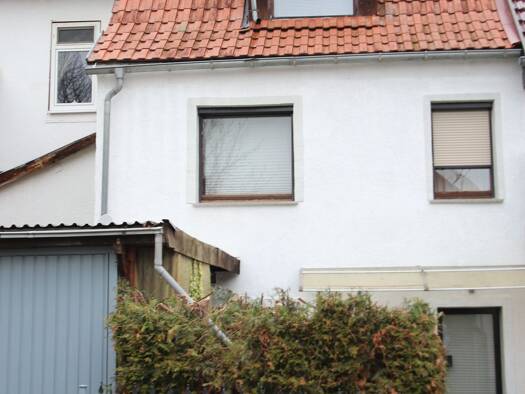 Reihenhaus zur Miete 400 € 3,5 Zimmer 80 m² 133 m² Grundstück frei ab 01.03.2026 Kastanienallee 1 Bad Salzungen 36433