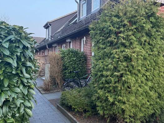 Reihenendhaus zum Kauf als Kapitalanlage geeignet 305.000 € 4,5 Zimmer 250 m² Grundstück Uetersen 25436