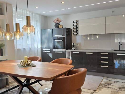 Wohnung zum Kauf 369.000 € 2,5 Zimmer 81,1 m² 2. Geschoss frei ab 01.03.2026 Ettlingen 76275