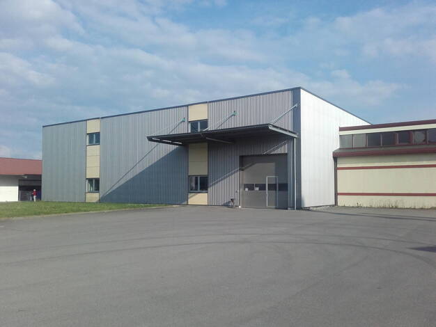 Lagerhalle zur Miete provisionsfrei 2.000 m² Lagerfläche Uhlmannstraße 42 Laupheim Laupheim 88471