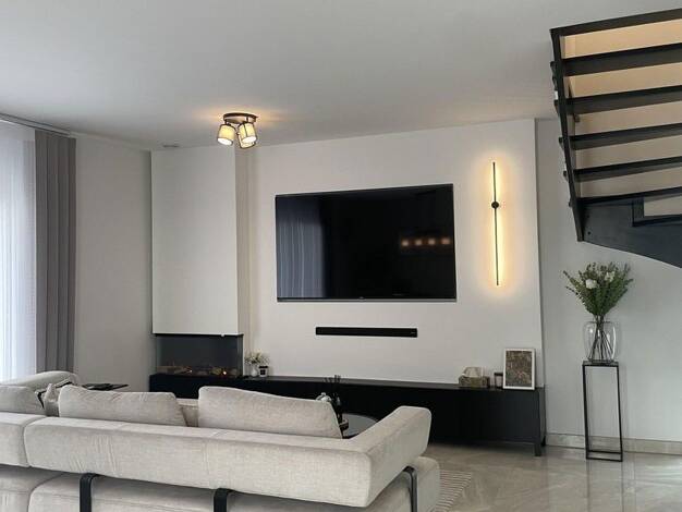 Doppelhaushälfte zum Kauf provisionsfrei 440.000 € 4 Zimmer 100 m² 187 m² Grundstück Hochdorf Nagold 72202