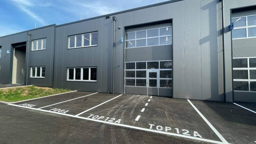 Lagerhalle zur Miete 1.350 € 122 m² Lagerfläche Regau 4844