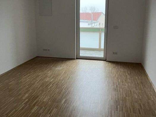 Wohnung zur Miete 580 € 2 Zimmer 42,2 m² Arnsdorf 01477