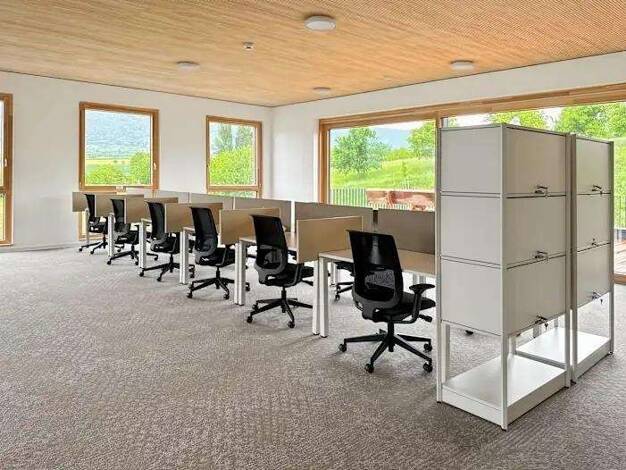 Bürofläche zur Miete provisionsfrei 900 m² Bürofläche teilbar ab 15 m² Friedrich-Henning-Straße 17 Metzingen 72555