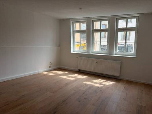 Wohnung zur Miete 370 € 1 Zimmer 40 m² 1. Geschoss frei ab sofort Arnstadt Arnstadt 99310